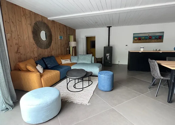 La Passerelle Grande Maison Avec Piscine Chauffee